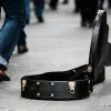 guitar-case-485112_1920