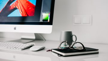 office-home-glasses-workspace