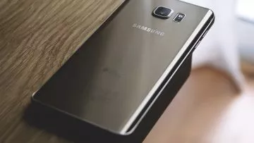 mobile-2586295_1920