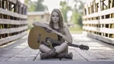 guitar-944261_1920
